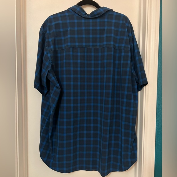 Bundle of 3 Columbia Short Sleeve Lightweight Button Down Size XXL - Picture 5 of 11